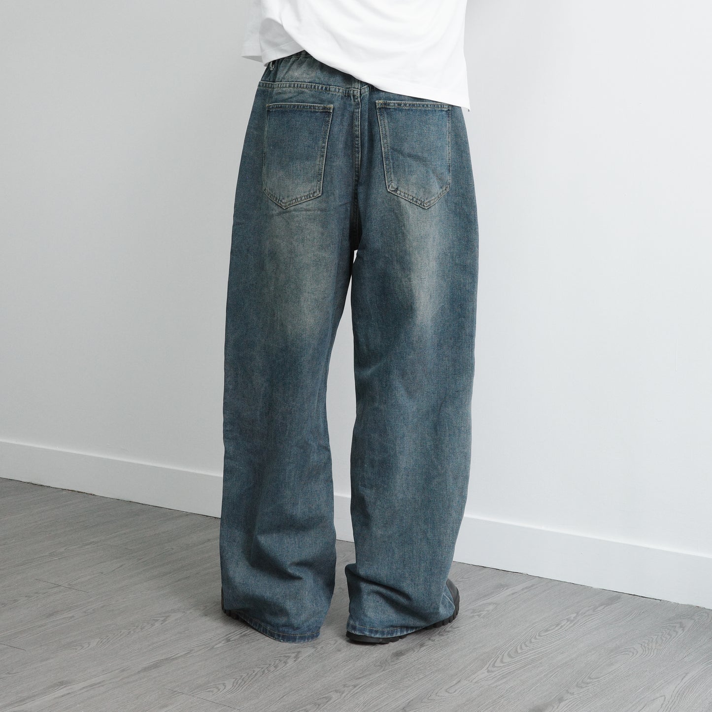 Washed Extended Cut Jeans