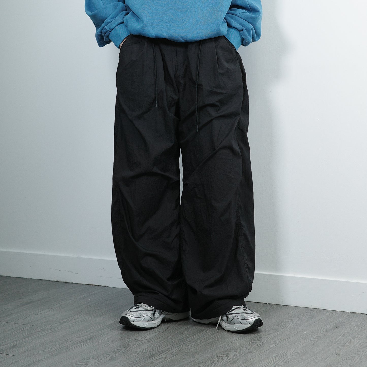 Fleece Lining Parachute Pants