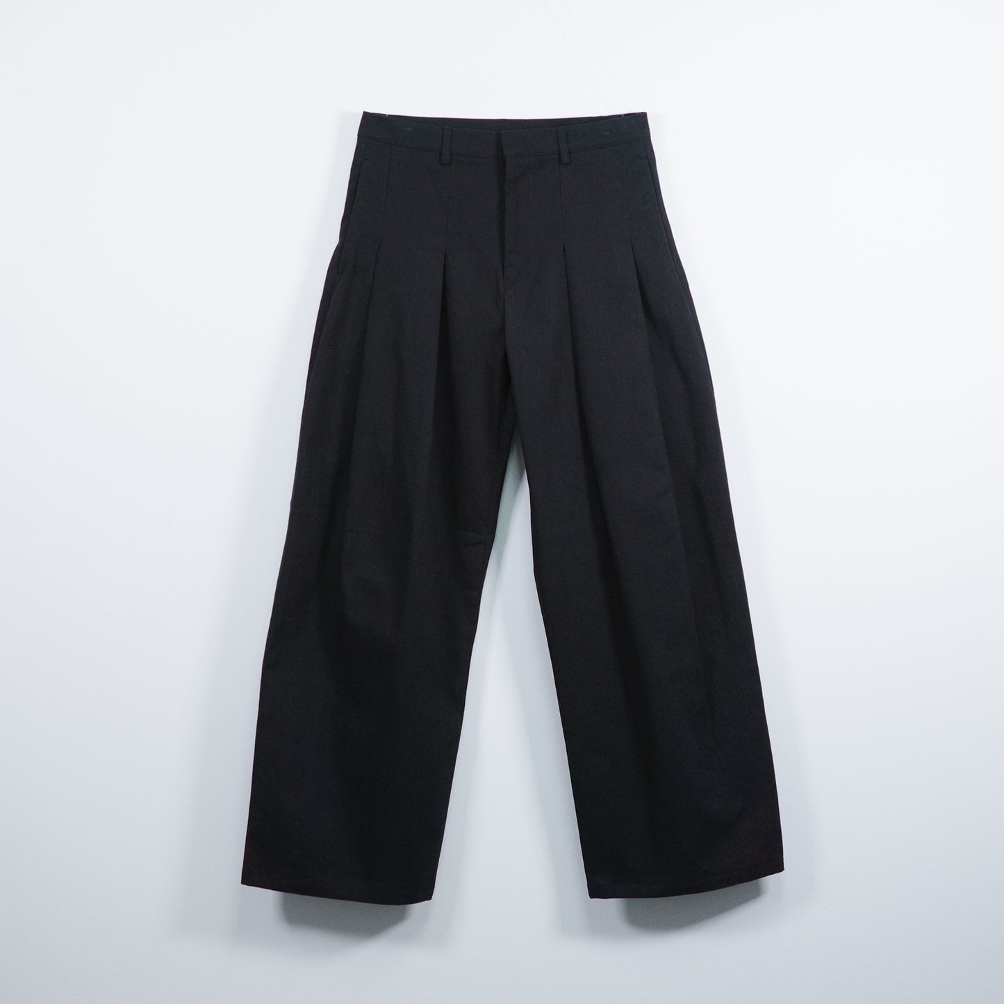 Double pleated Cotton Pants