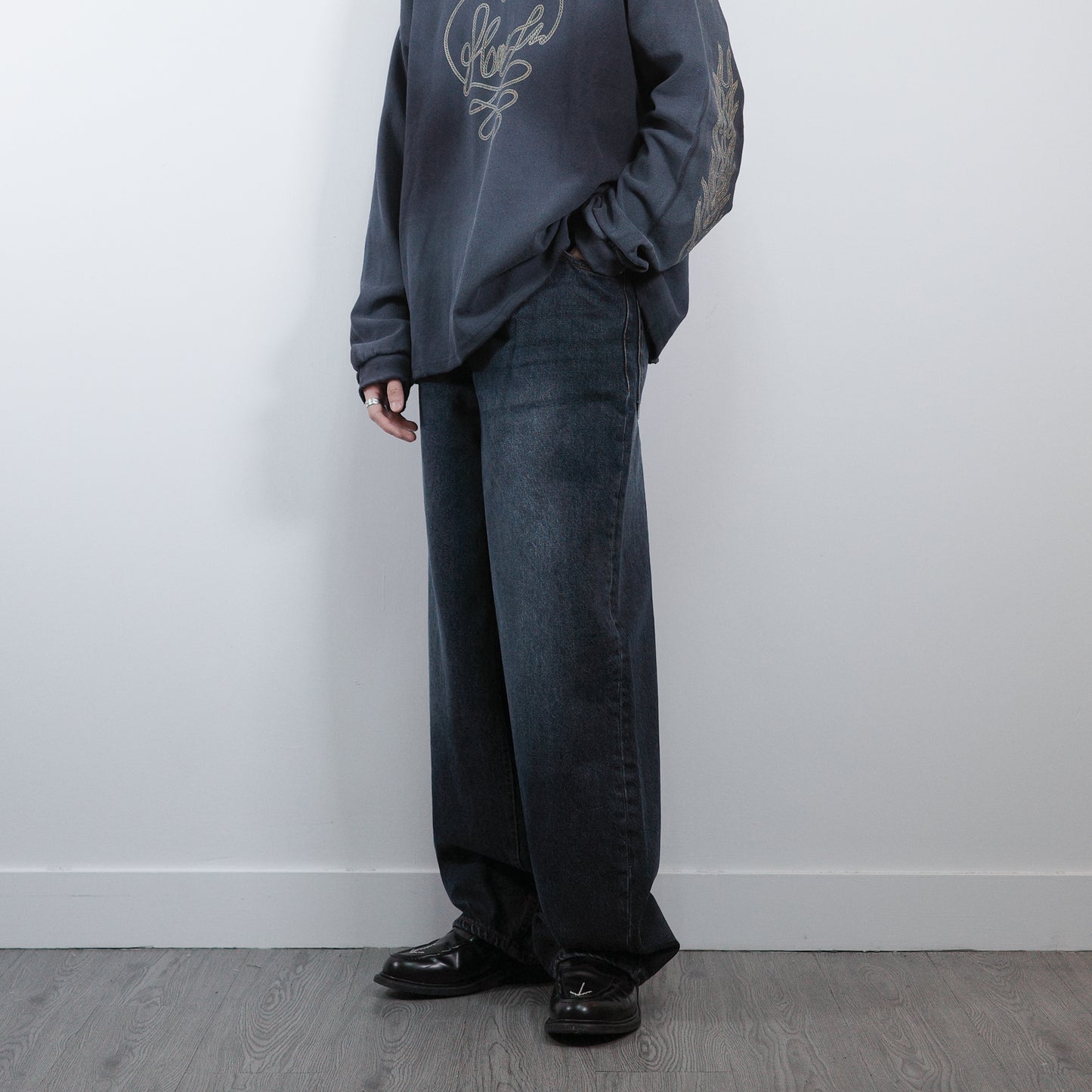 Washed Wide-Leg Jeans