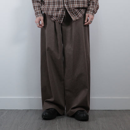 Double pleated Cotton Pants