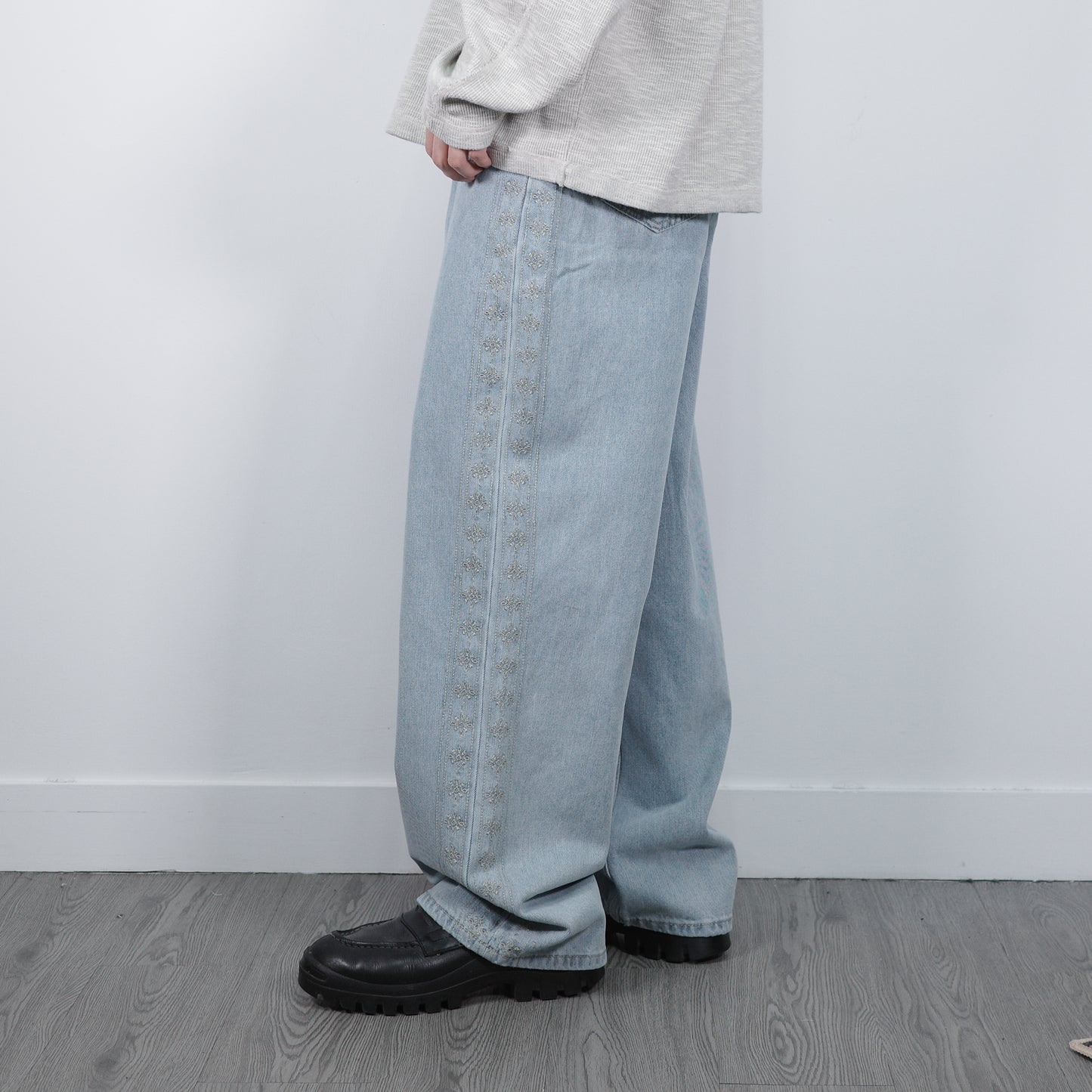 Flower Pattern Track Jeans